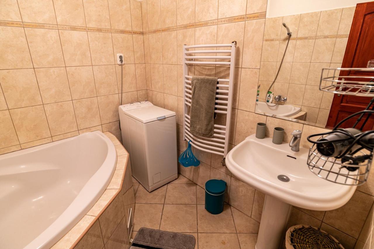 Elite Center Apartman Szeged Exterior photo